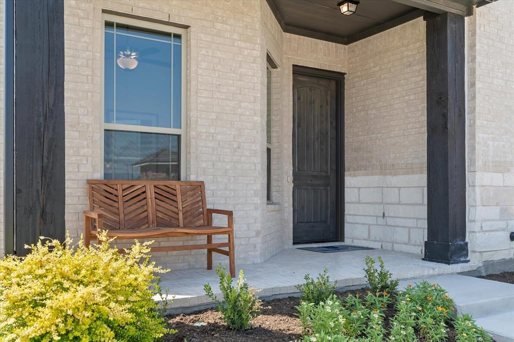 2702 Colby Dr, Mansfield, TX 76063 photo