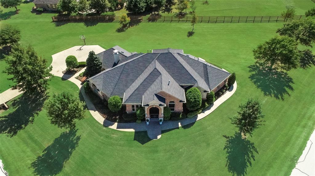 2012 Winthrop Hill Rd, Denton, TX 76226 photo