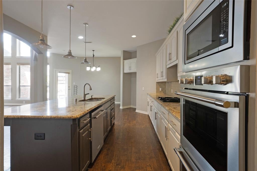 1728 Sandstone Dr, Frisco, TX 75034 photo