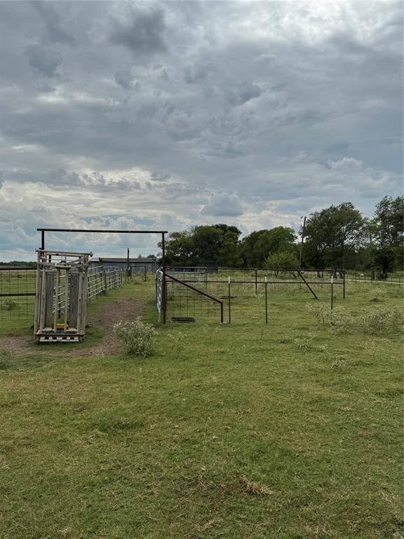 800 County Road 2870, Honey Grove, TX 75446 photo