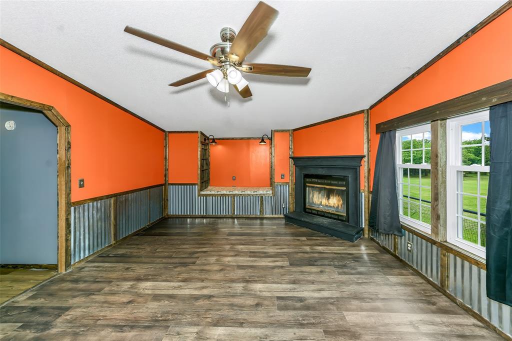 197 County Road 3382, Paradise, TX 76073 photo