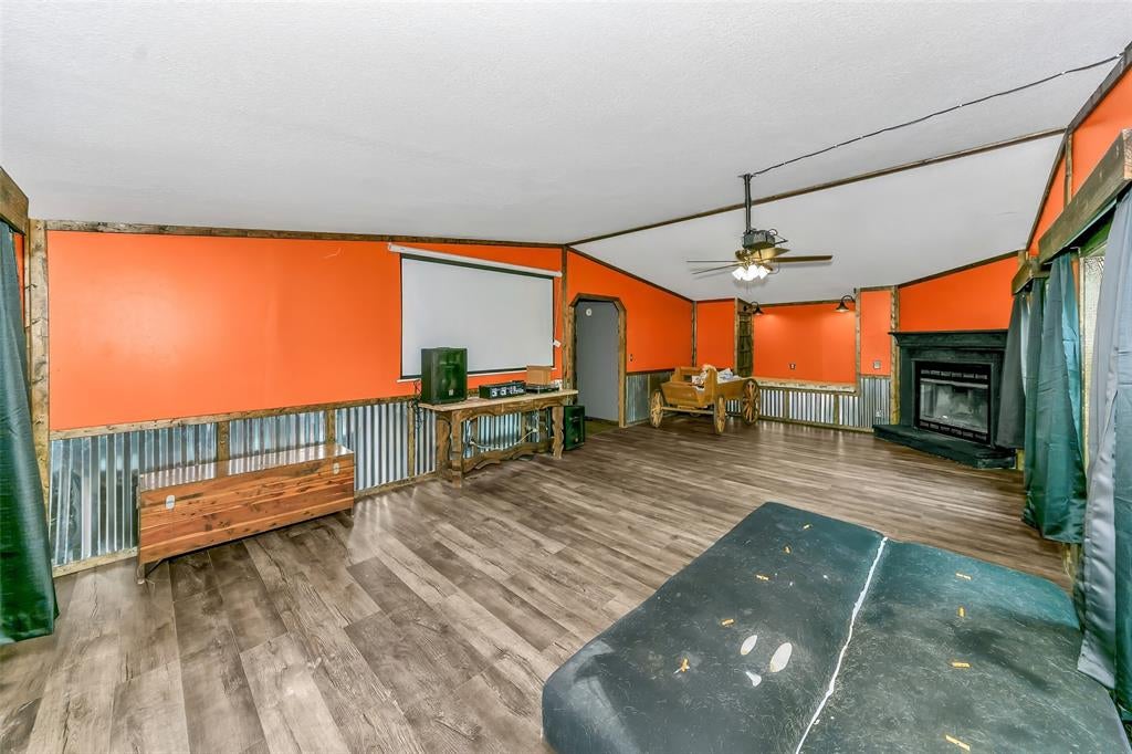 197 County Road 3382, Paradise, TX 76073 photo