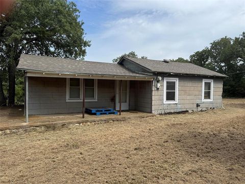 Single Family Residence in Weatherford TX 3055 Old Brock Road.jpg