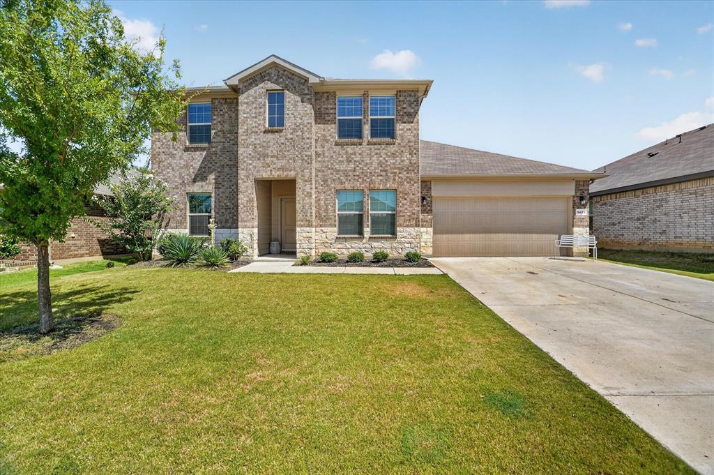 1425 Bennett Dr, Burleson, TX 76028