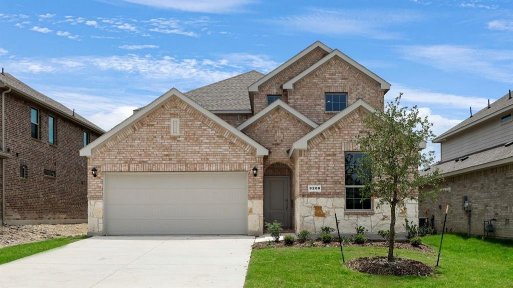 9400 Gossamer St, Mckinney, TX 75071