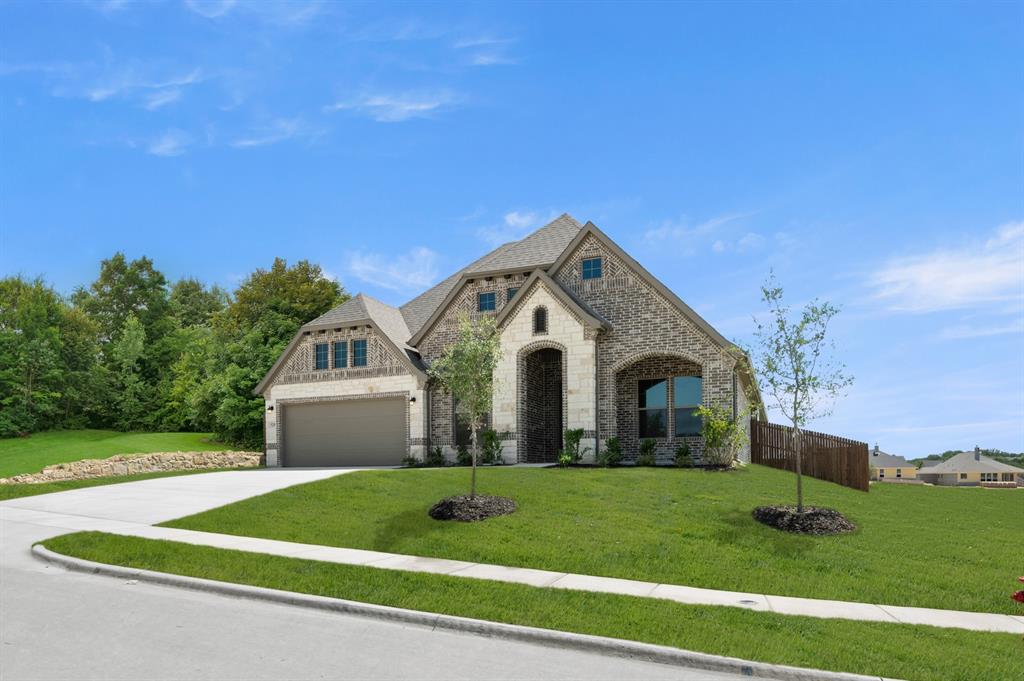 520 Vista Ridge Dr, Weatherford, TX 76087