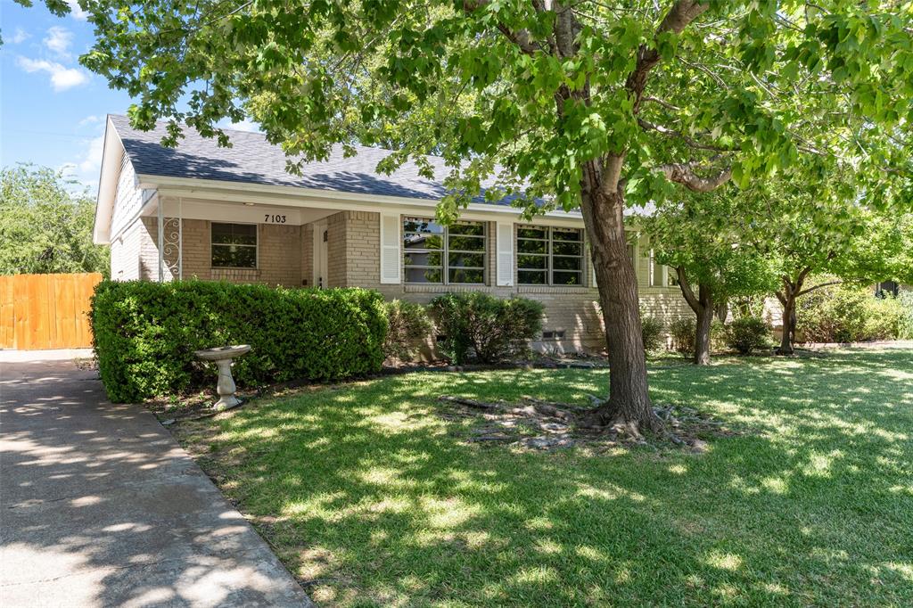 7103 Wake Forrest Dr, Dallas, TX 75214