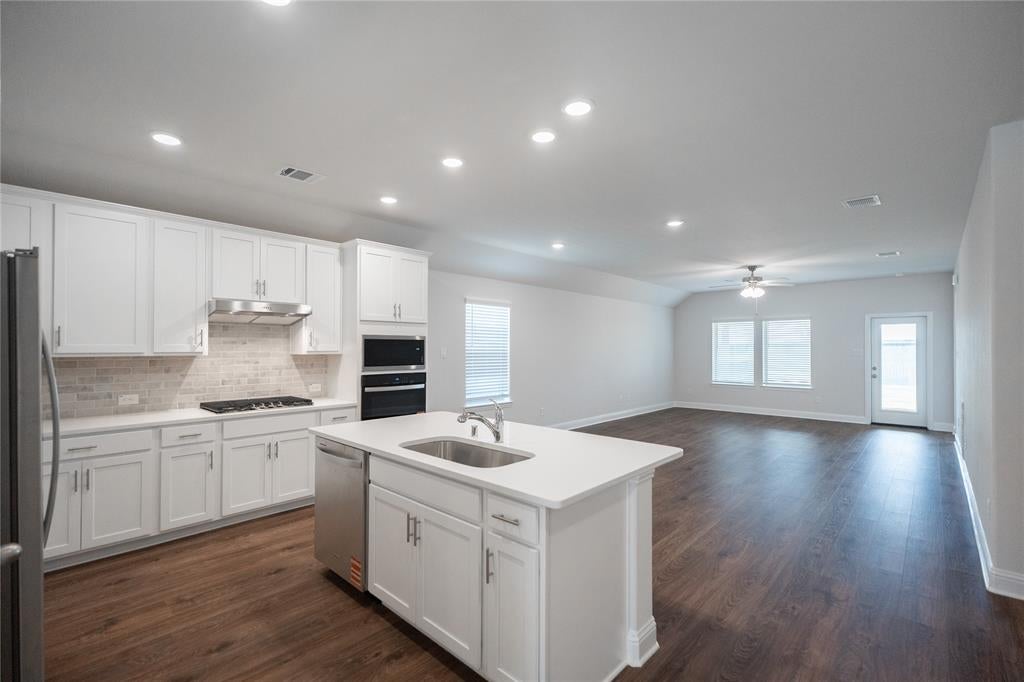 3766 Lupine Trl, Venus, TX 76084 photo