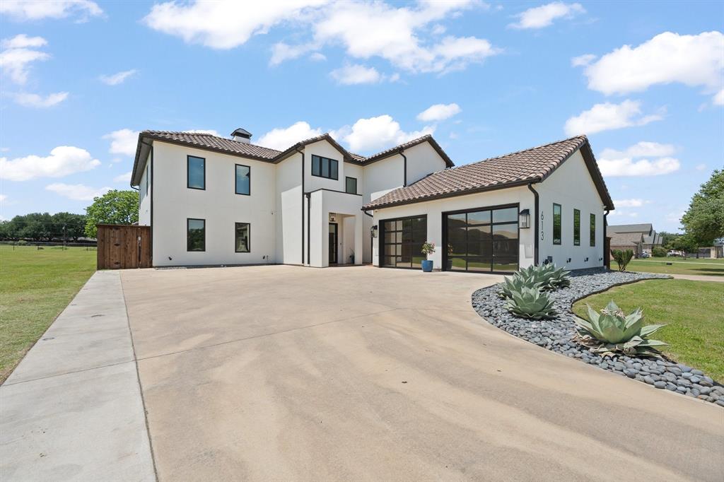 613 Wildcat Way, Kennedale, TX 76060