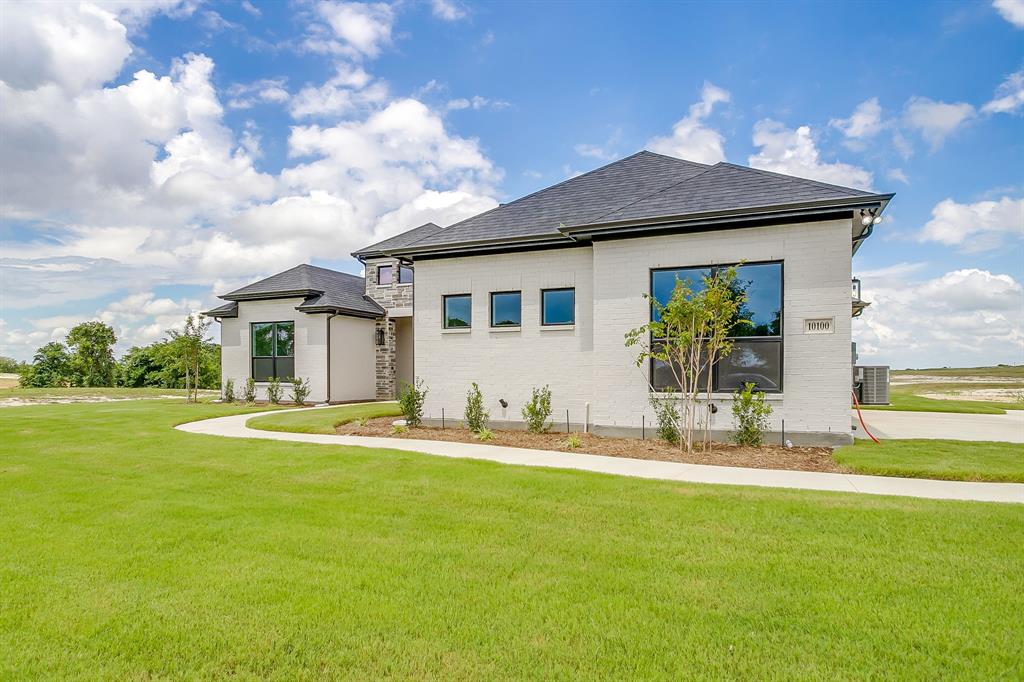 10100 Bartlett Peak Dr, Waxahachie, TX 75167 photo