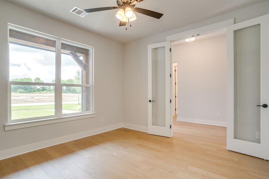 10100 Bartlett Peak Dr, Waxahachie, TX 75167 photo