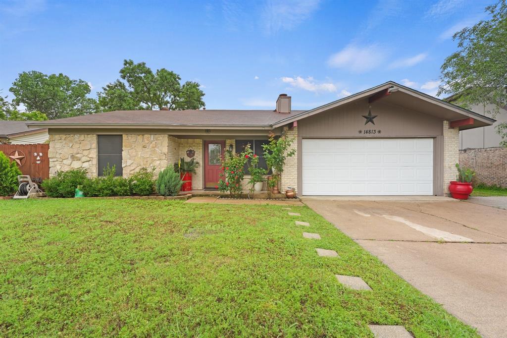 14813 Oakwood Ln, Balch Springs, TX 75180