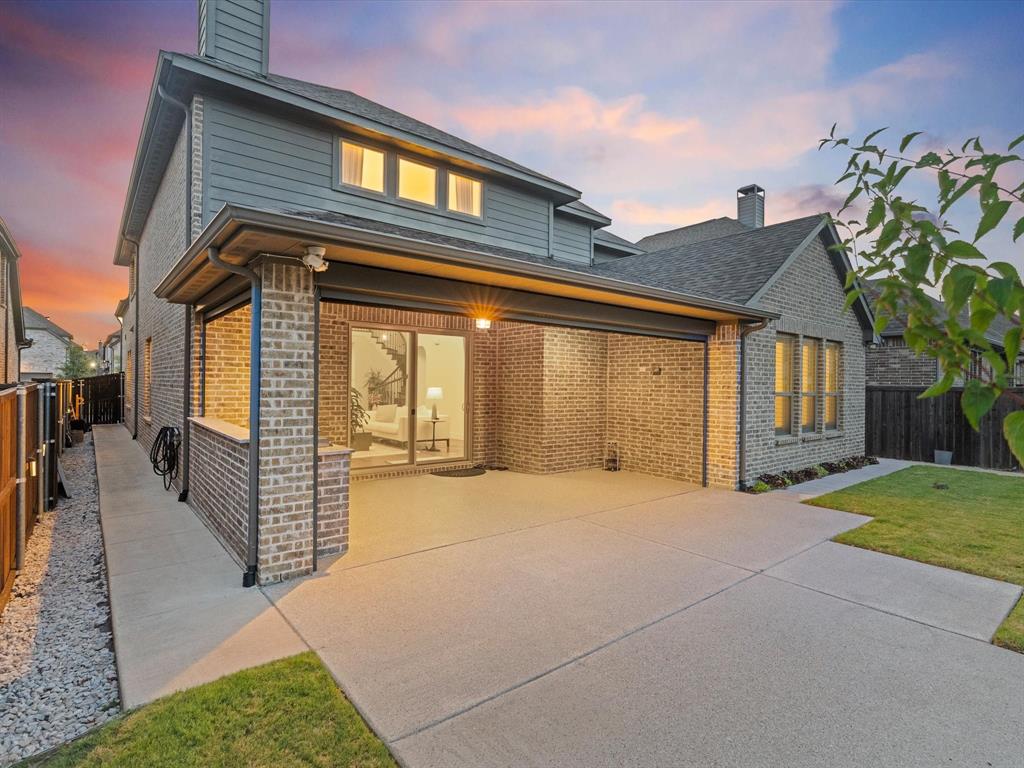 4528 Sir Craig Dr, Carrollton, TX 75010 photo