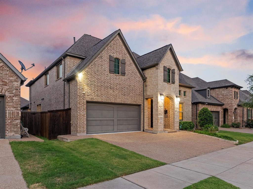 4528 Sir Craig Dr, Carrollton, TX 75010