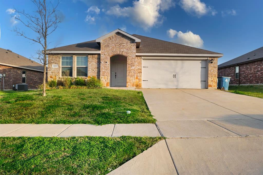 606 Chuck Wagon Dr, Josephine, TX 75189