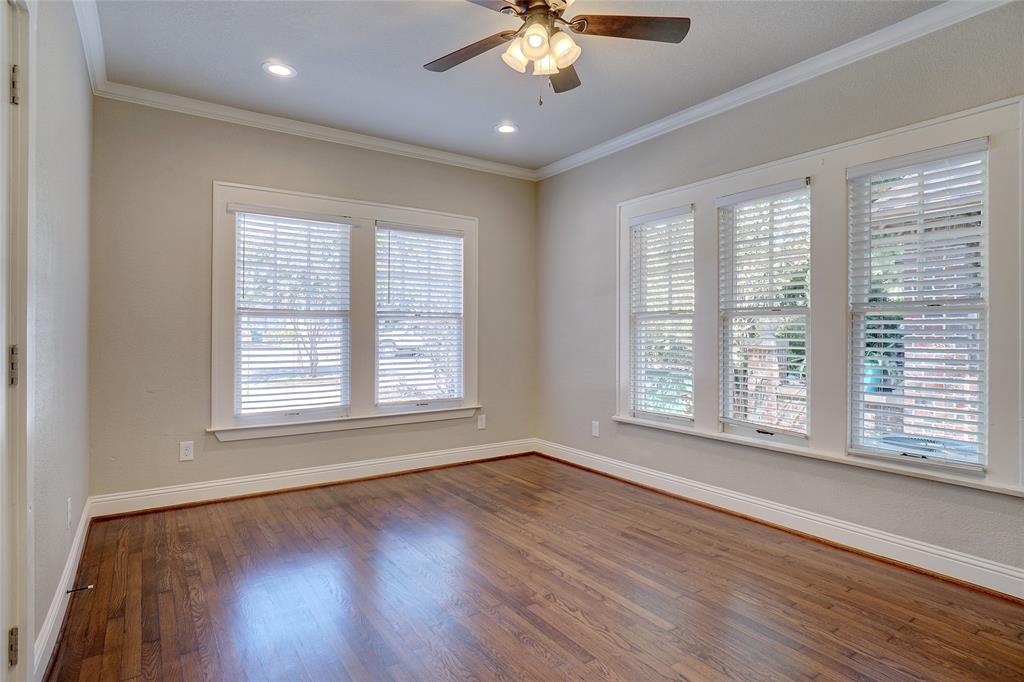 1511 Clover Ln, Fort Worth, TX 76107 photo