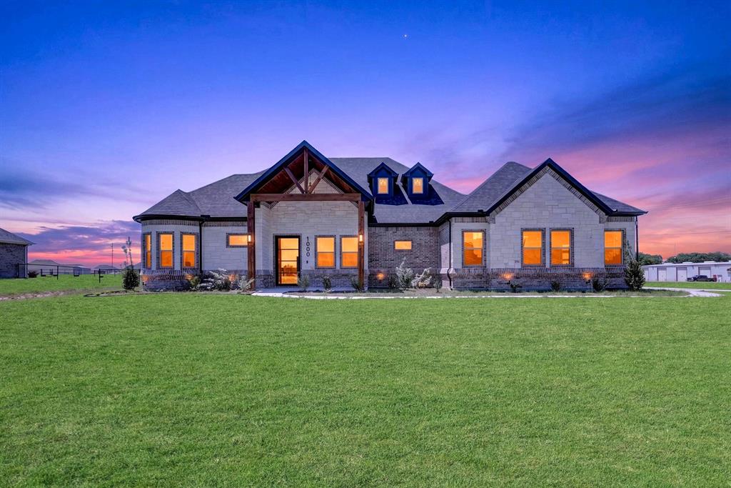 1000 Elevation Trl, Weatherford, TX 76087
