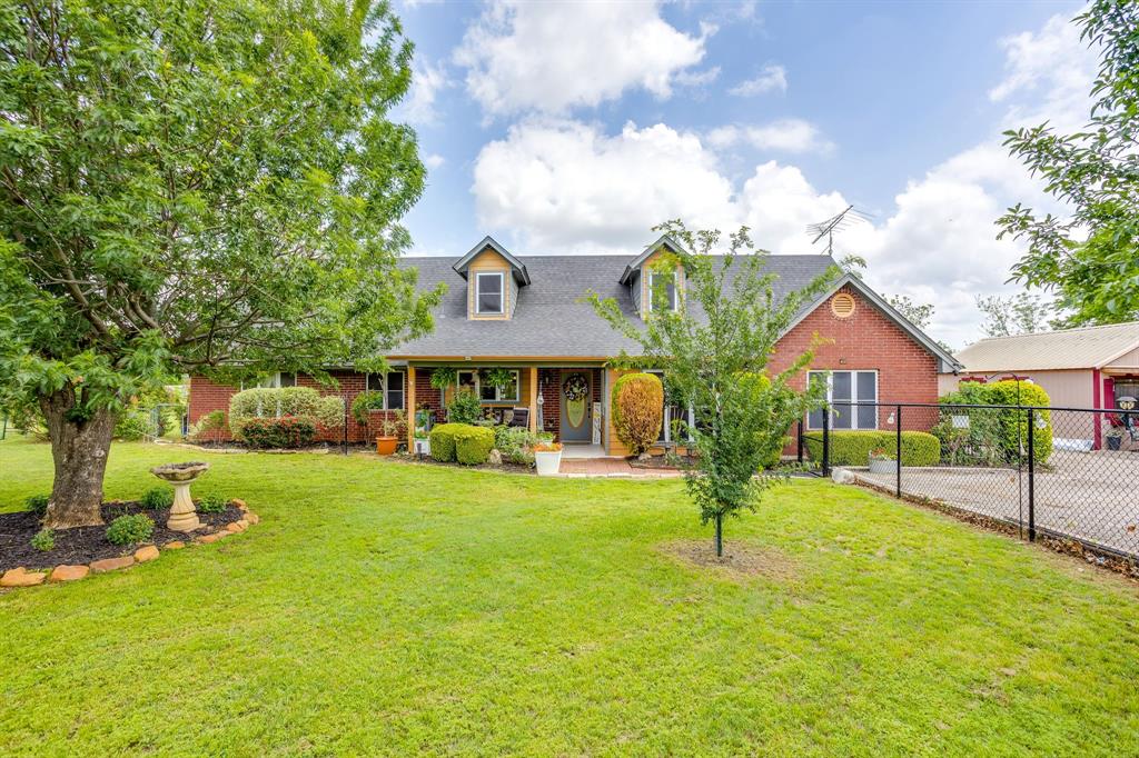 3914 Redbird Ln, Joshua, TX 76058 photo