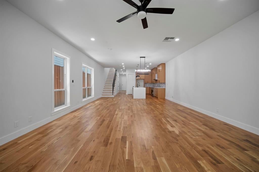 732 Cedar Hill Ave, Dallas, TX 75208 photo