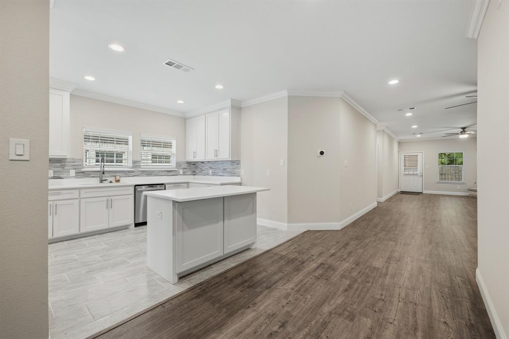 899 E Jefferson St, Van Alstyne, TX 75495 photo