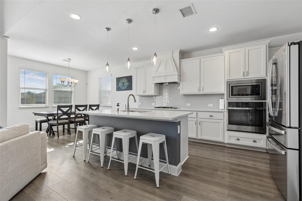 700 Newberry Ln, Royse City, TX 75189 photo