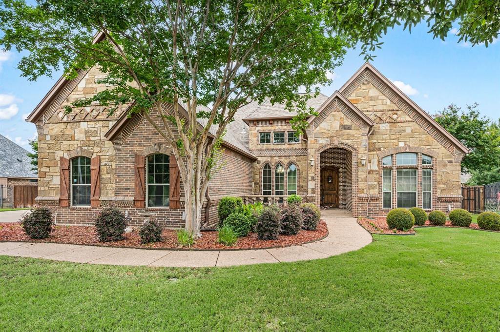 1341 Whisper Willows Dr, Fort Worth, TX 76052