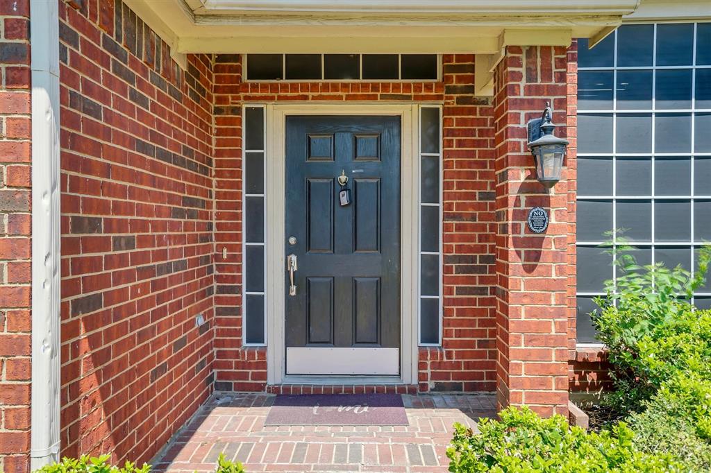 117 Fort Edward Dr, Arlington, TX 76002 photo