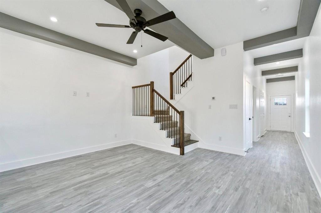 2113 Wright St, Greenville, TX 75401 photo