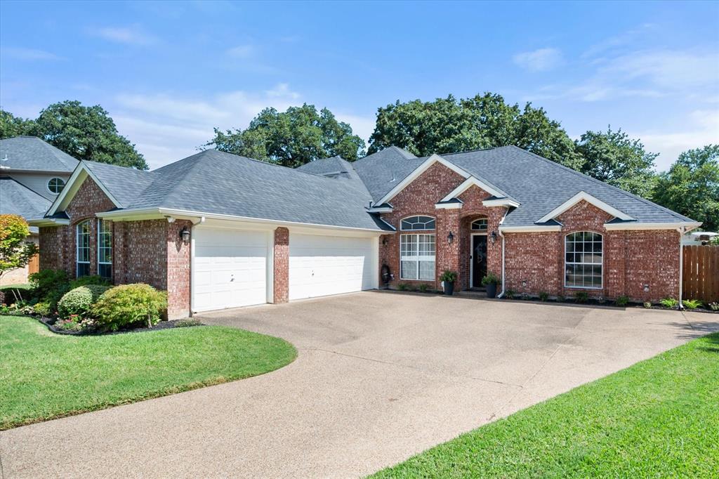 5 Brookside Ct, Mansfield, TX 76063 photo