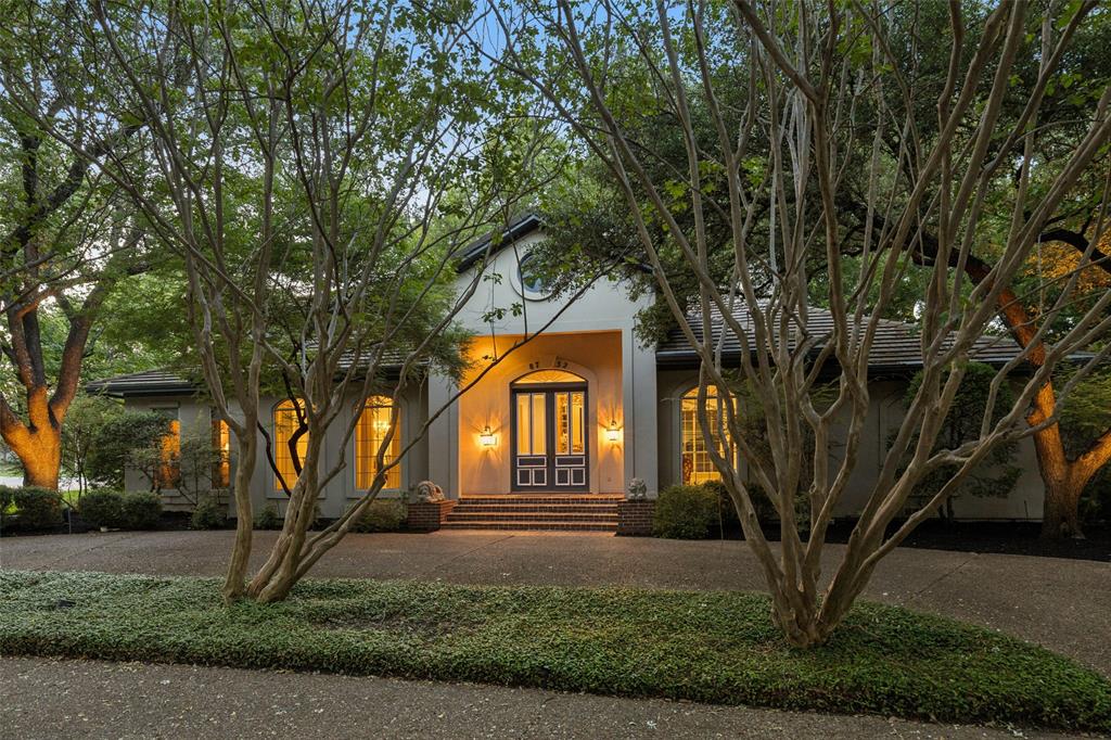 8732 Arbor Park Ct, Dallas, TX 75243