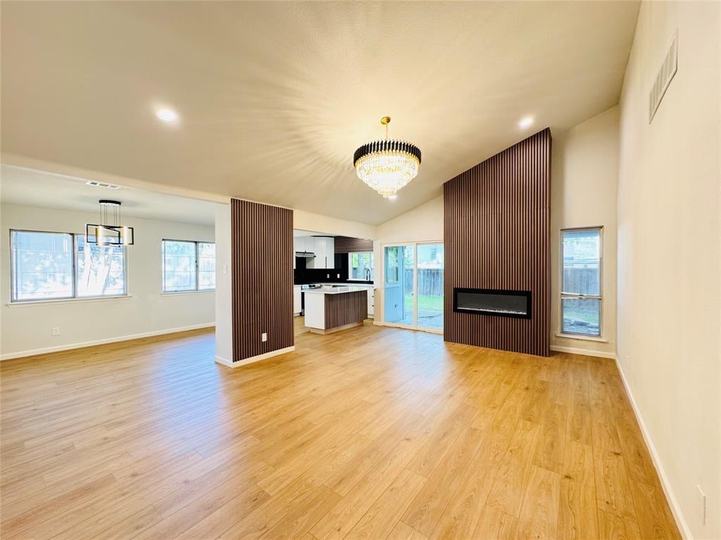 21 Grant Cir, Richardson, TX 75081 photo