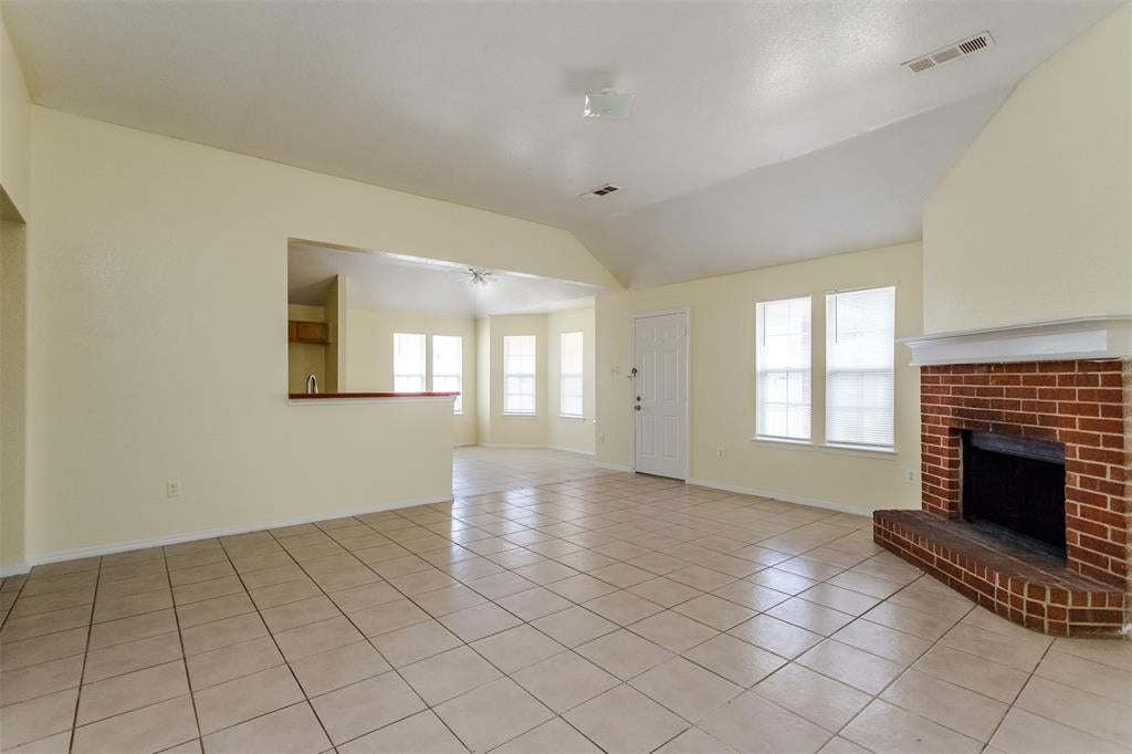 1015 Balkan Dr, Lancaster, TX 75134 photo