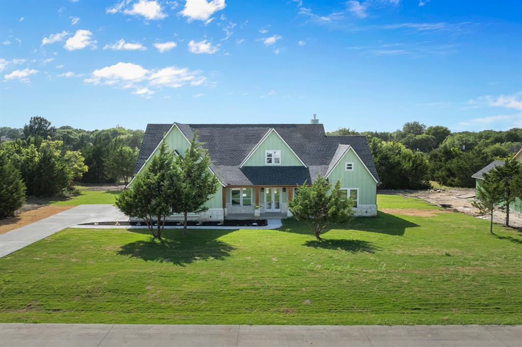 3051 Stonebriar Dr, Waxahachie, TX 75165