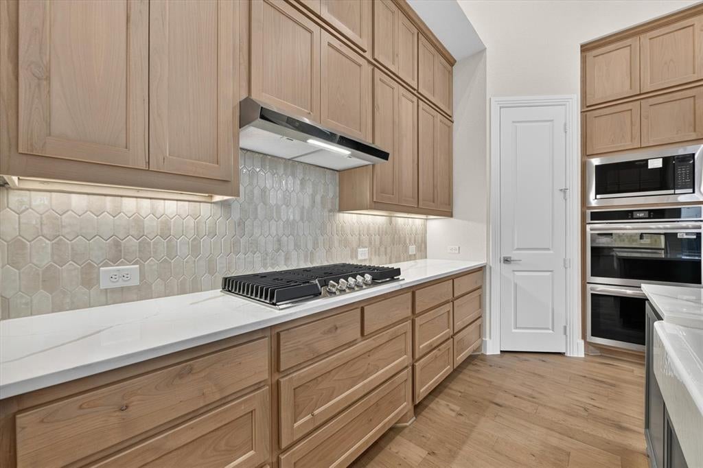 948 Schuberts Rd, Fort Worth, TX 76247 photo