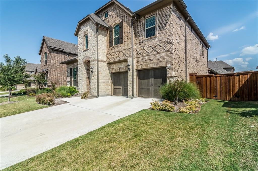 852 Sweet Iron Rd, Frisco, TX 75036 photo