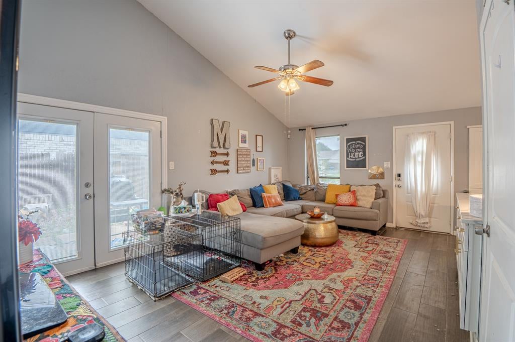 4220 Malone Ave, The Colony, TX 75056 photo
