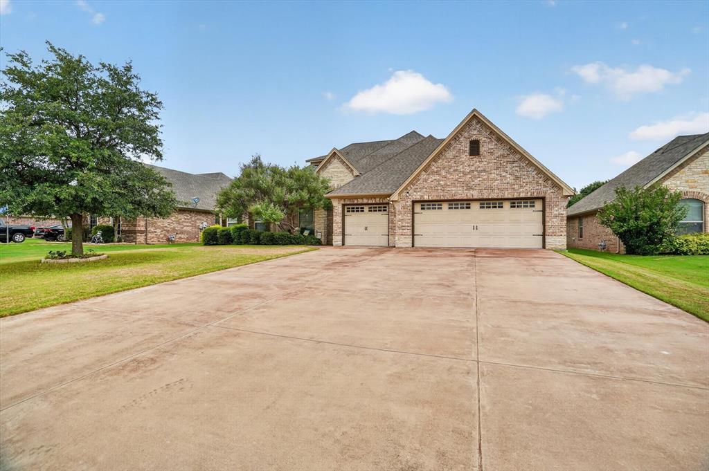 3545 Abes Landing Dr, Granbury, TX 76049 photo