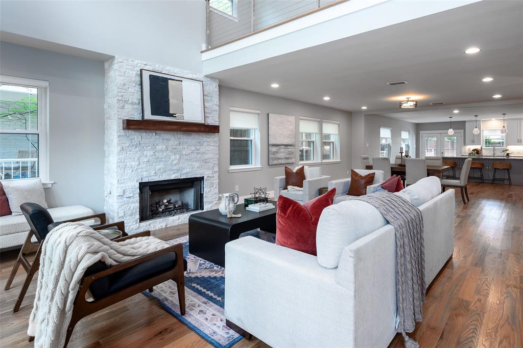 5120 Maple Spring Blvd, Dallas, TX 75235 photo