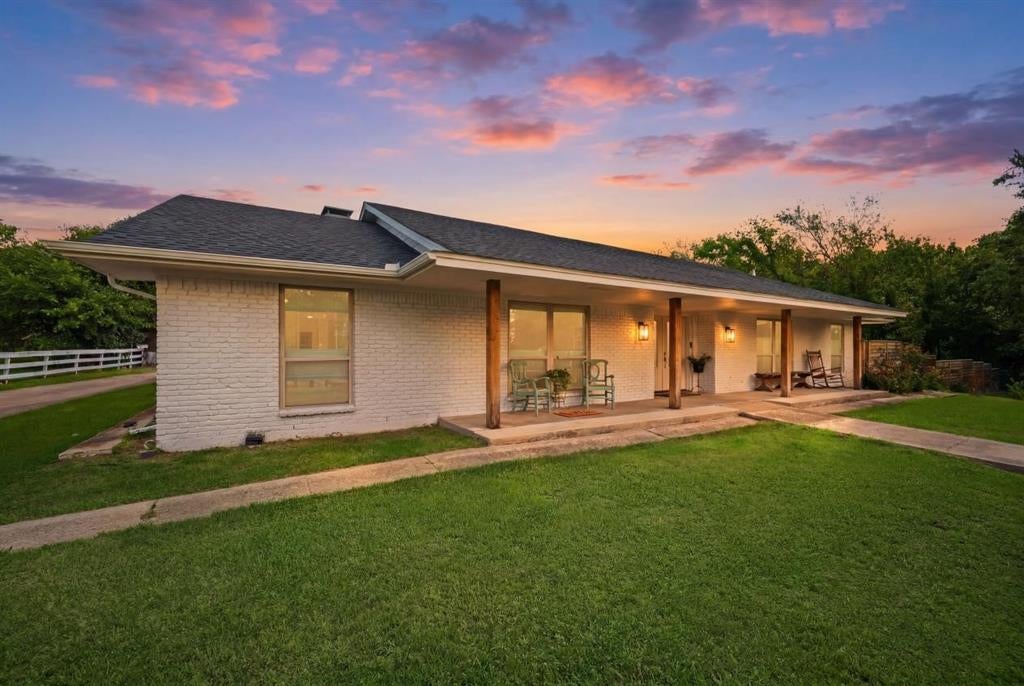6602 Lyons Rd, Garland, TX 75043 photo