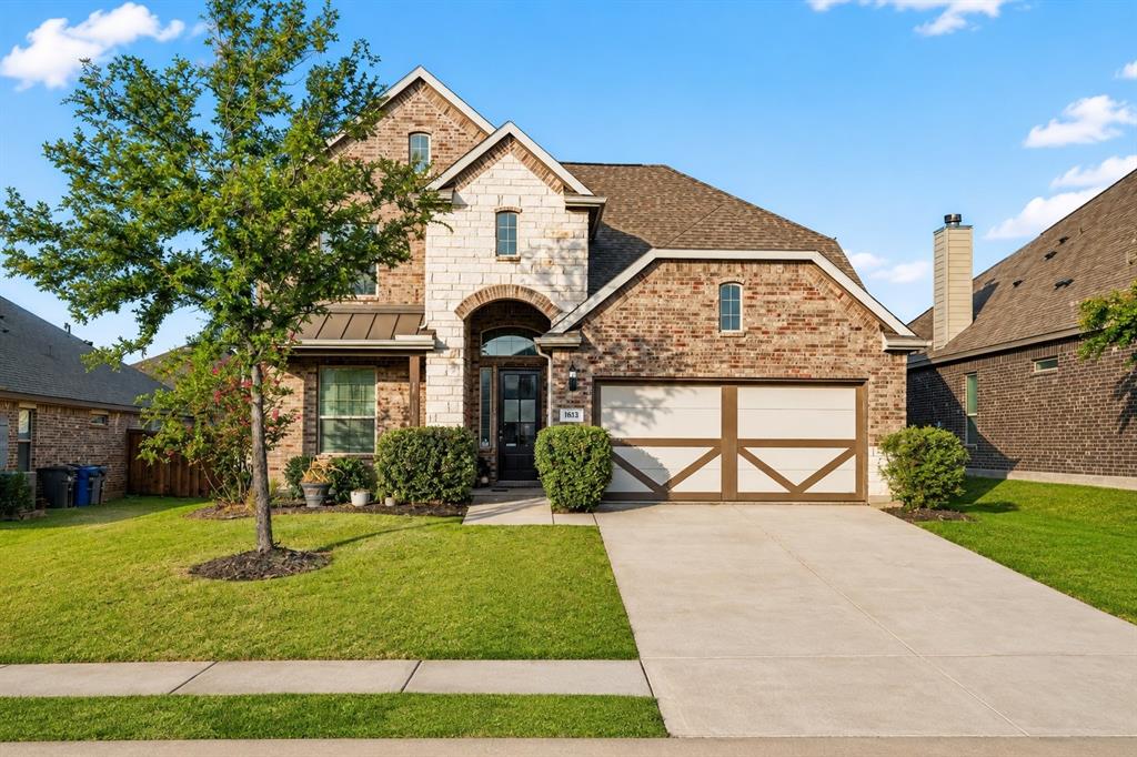 1613 Frankford Dr, Forney, TX 75126