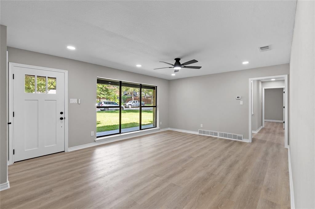 1008 Ross Trl, Arlington, TX 76012 photo