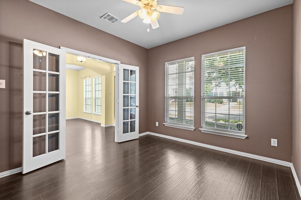 1411 Bristol Ln, Providence Village, TX 76227 photo