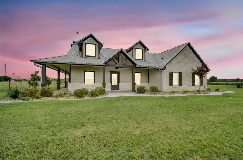 61 Rockett Ln, Pecan Hill, TX 75154 photo