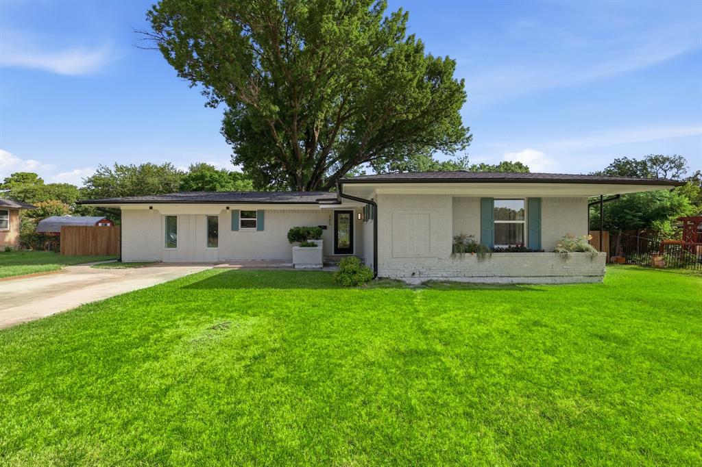 385 Crockett, Lewisville, TX 75057