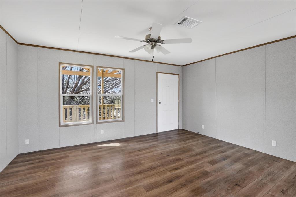 206 Rhett Ct, Aurora, TX 76078 photo