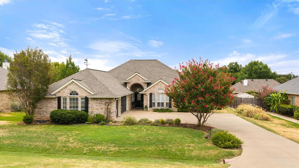 313 Casas De North St, Granbury, TX 76049 photo