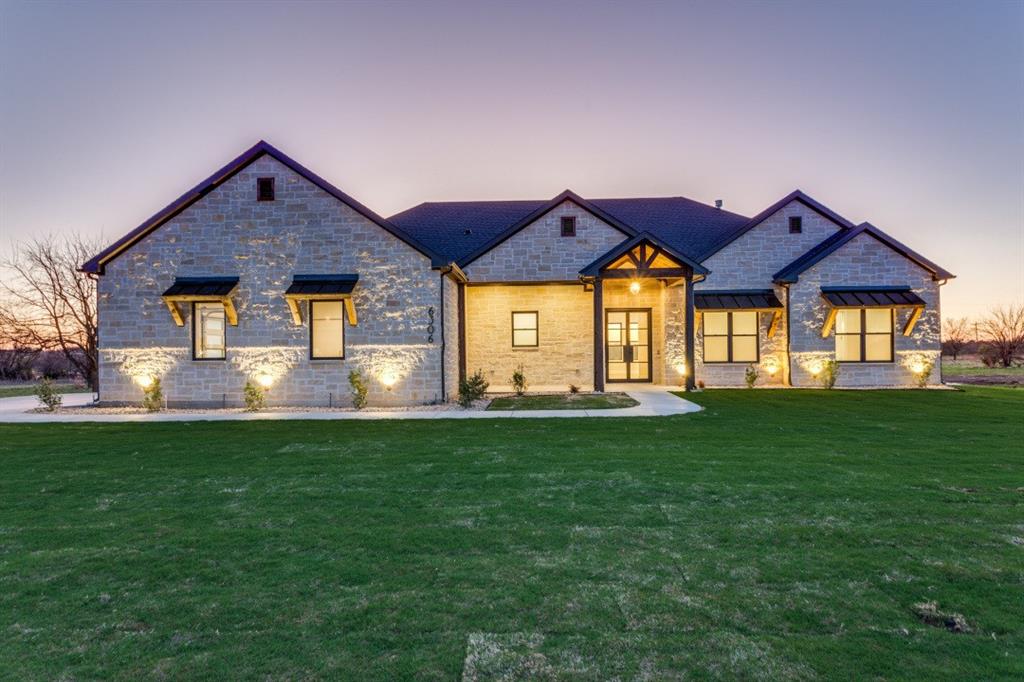 6306 Starlight Ranch Road, Godley, TX 76044