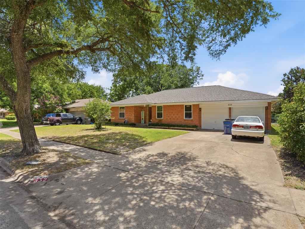 532 Lindenwood Dr, Lancaster, TX 75134 photo