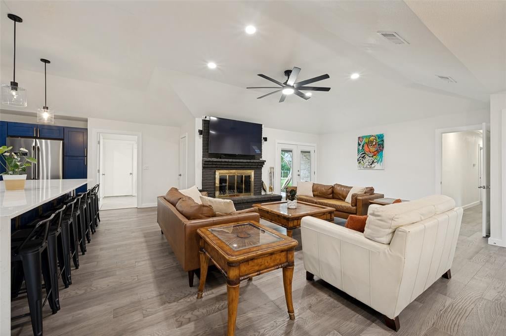 10349 Carry Back Cir, Dallas, TX 75229 photo