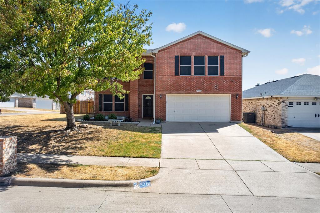 5316 Bedfordshire Dr, Fort Worth, TX 76135